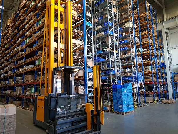 High capacity warehouse