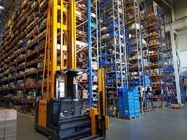 High capacity warehouse