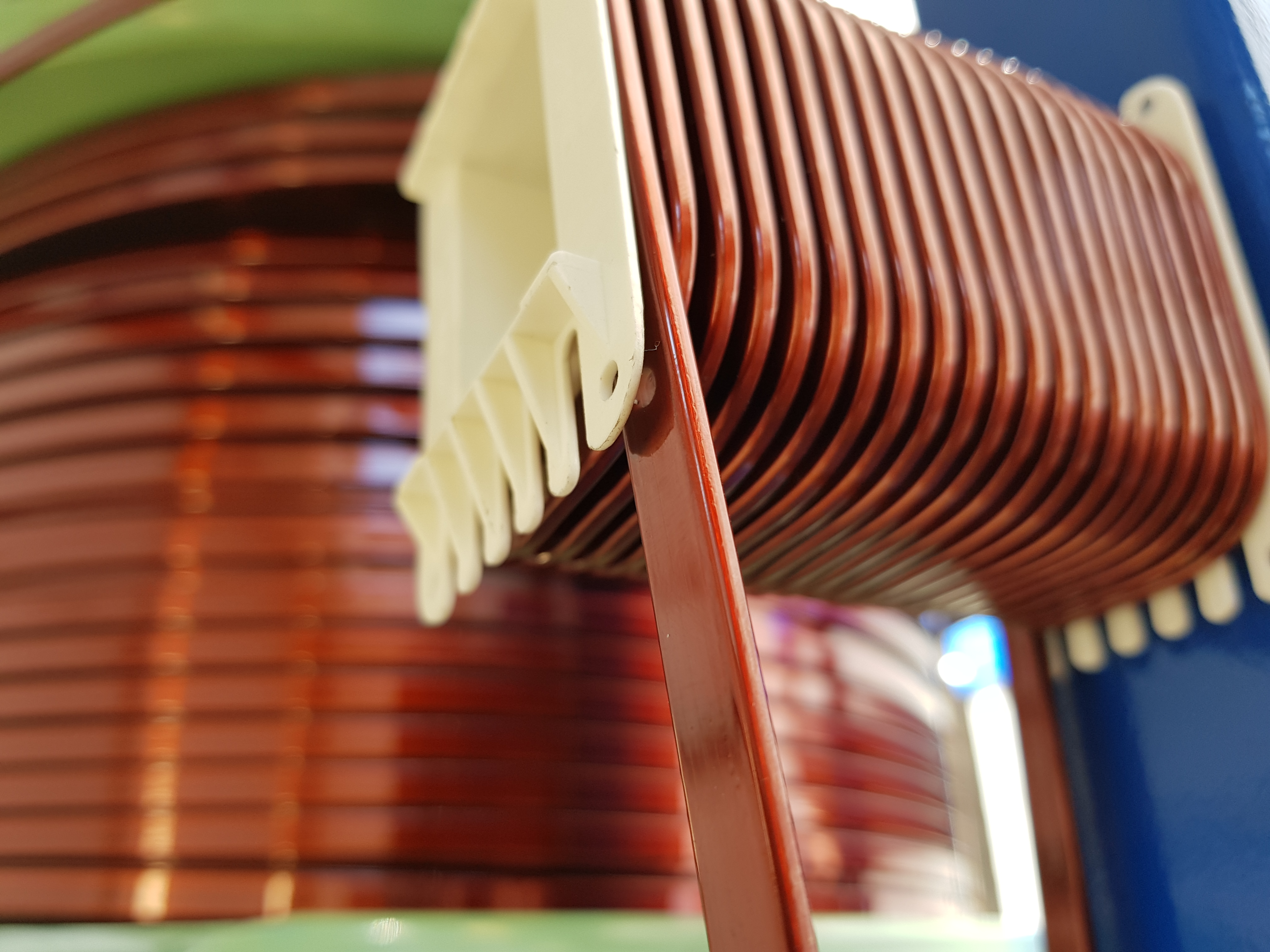 Flat wire vertical winding