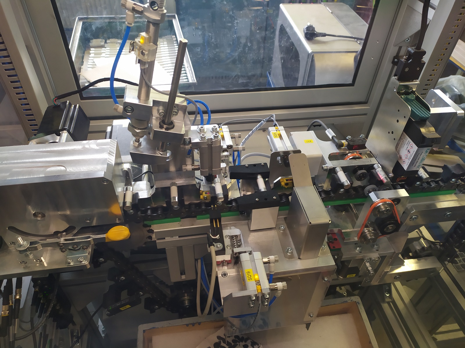 Automatic hight resolution printers